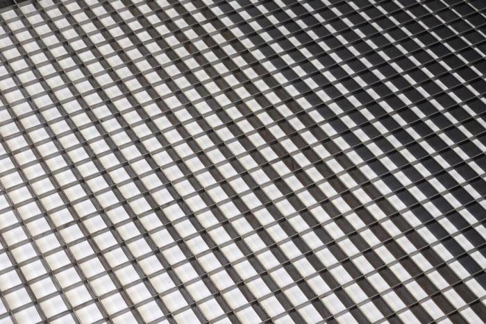 Surový rošt lisovaný 1000x1000/30x30/30x2 mm